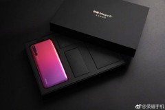 Honor Magic 2 xuất hiện 2 phiên bản màu gradient Xanh và Đỏ