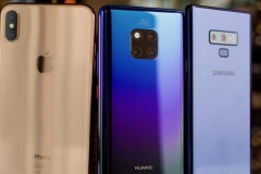 Huawei “chọc quê” Apple và Samsung làm điện thoại chậm đi