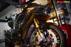 Kawasaki Ninja H2 thêm phần hấp dẫn với gói trang bị hạng nặng từ đường đua quốc tế