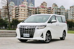 Lexus đang ấp ủ dự định tấn công phân khúc minivan cao cấp cỡ lớn