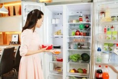 Kiểm tra tủ lạnh có hao phí điện chỉ bằng một tờ tiền giấy