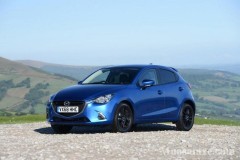 Mazda 2 và CX-3 Black Edition phiên bản giới hạn chính thức trình làng