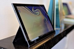 Samsung ra mắt Galaxy Book 2: Chiếc tablet 2 trong 1 với bàn phím có thể tháo rời