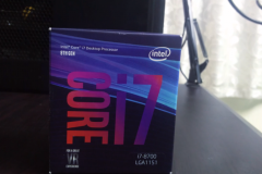 So sánh Intel Core i7-8700 vs AMD Ryzen 2700: Lại đến giờ nhuộm Đỏ?