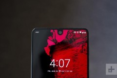 Essential Phone 2 sẽ "học để tự động trả lời tin nhắn thay cho người dùng"