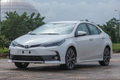Toyota Việt Nam bắt đầu bán Corolla Altis 2018 với giá từ 697 – 940 triệu đồng