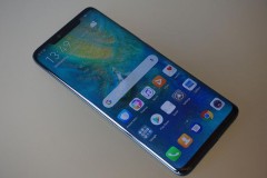 Huawei Mate 20 Pro: Thiết kế nguyên khối bóng bẩy, camera 3 ống kính Leica
