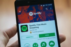 Ứng dụng bị xoá sẽ quay về dưới dạng quảng cáo để thuyết phục người dùng cài lại