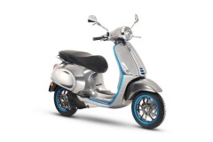 Piaggio chính thức bán ra xe điện Vespa Elettrica, giá 171 triệu đồng