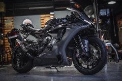 Yamaha R1 chất chơi với phong cách Carbon2Race