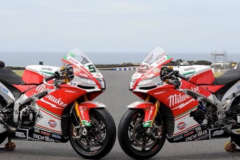 Aprilia RSV4 WSBK 2018 bán lại với giá 1,7 tỷ đồng được trang bị những gì?