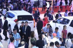 Tháng 10 có hơn 21.000 xe con được bán ra, tăng rất mạnh so với tháng trước