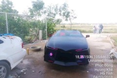 Xe mui trần độ từ một chiếc Daewoo Celio đã 20 tuổi, bị bỏ hoang