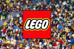 “Đánh chiếm” tuổi thơ bao thế hệ từ chiến lược Marketing của Lego