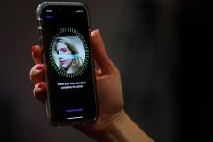 Face ID thế hệ 2 trên iPhone Xs nhanh hơn so với Face ID trên iPhone X