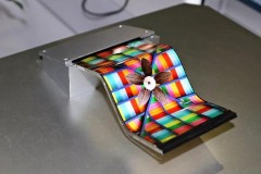 Rò rỉ thông tin về smartphone màn hình gập, hỗ trợ 5G của Huawei