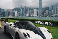 Chiếc Pagani Huayra mui trần đầu tiên của Châu Á cập bến Hồng Kông
