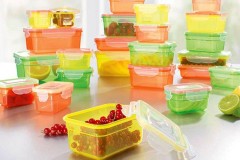 Hộp đựng thực phẩm chất liệu gì sẽ phù hợp sử dụng trong lò vi sóng?