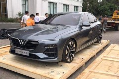 Sedan ‘’made in vietnam’’ Lux SA2.0 đã về tới thủ đô Hà Nội