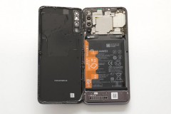 Mổ bụng và khám phá nội thất bên trong Honor Magic 2