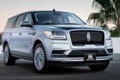 Triệu phú Jay Leno chuẩn bị tậu Lincoln Navigator Black Label được tùy chỉnh đặc biệt