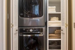 Nhà chật thì bố trí máy giặt sao cho tiết kiệm diện tích nhất?