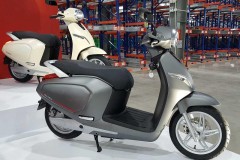 Hé lộ mức giá "3 không" của xe máy điện VinFast Klara