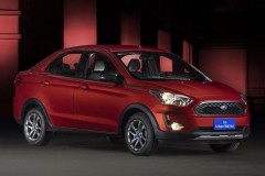 Ford Ka Urban Warrior Concept cũng có gầm cao và thiết kế thân "cơ bắp"