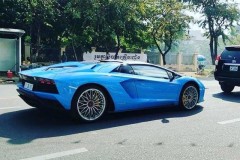 Siêu xe Lamborghini Aventador S Roadster đầu tiên cập bến Campuchia