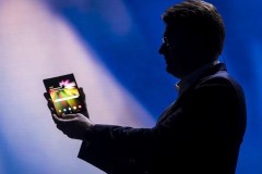 Smartphone màn hình gập của Samsung sẽ ra mắt vào tháng 3/2019