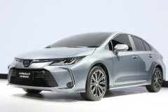 Toyota Corolla sedan vừa được trình làng tại Triển lãm Ô tô Quốc tế Quảng Châu 2018