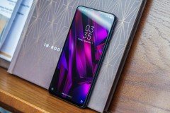 Xiaomi Mi Mix 3: Camera pop-up trượt thủ công nhờ nam châm vĩnh cửu neodymium đã được cân chỉnh