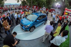 Hơn 2.000 đơn hàng ô tô xe máy Vinfast đã được đăng ký đặt mua sau 2 ngày