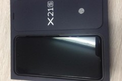 Xuất hiện ảnh mở hộp kèm thông số kỹ thuật và giá bán của Vivo X21s