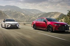 Xem trước cặp đôi sedan thể thao Toyota Camry & Avalon TRD