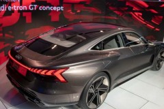 Audi e-Tron GT trình làng tại Los Angeles, chính thức làm đối thủ của Tesla Model S