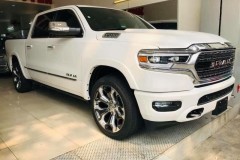 Mẫu bán tải cỡ lớn RAM 1500 Limited 4x4 2019 bất ngờ xuất hiện tại Việt Nam
