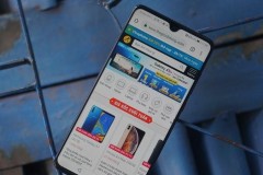 Rò rỉ lớp dán bảo vệ màn hình Huawei P30 Pro, hé lộ màn hình giọt nước