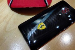 Z5 Pro GT Ferrari Edition được CEO Lenovo chia sẻ hình ảnh trên Weibo