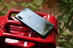 Galaxy A7 (2018) nhận bản cập nhật bổ sung chế độ quay video siêu chậm