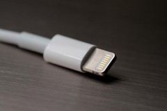 Cổng sạc Lightning và USB Type-C có điểm ưu việt gì?