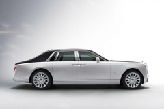 Rolls-Royce Phantom thế hệ mới được chào giá hơn 55 tỷ VNĐ tại Việt Nam