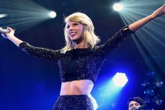 Taylor Swift sử dụng công nghệ nhận dạng khuôn mặt trong concert của mình
