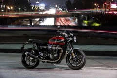 Triumph Speed Twin: Dựa trên cơ sở cafe racer Thruxton nhưng mang dáng Bonneville