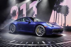 Cận cảnh xe thể thao hạng sang biểu tượng Porsche 911 thế hệ thứ 8