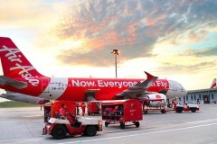 AirAsia và Vietjet: Cuộc đối đầu liệu có cân sức tại phân khúc “bình dân” Việt Nam?