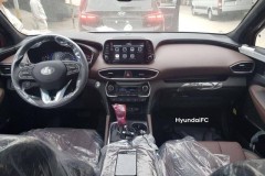 Lộ diện hình ảnh thực tế nội thất chiếc Hyundai SantaFe 2019 trước ngày mở bán