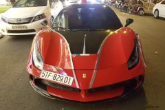 Bắt gặp Ferrari 488 GTB độ Mansory đầy dữ dằn trên phố