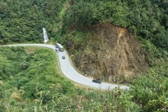 Những kinh nghiệm và nguyên tắc khi lái xe đường đèo, dốc