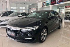 "Dọn kho", Honda Accord giảm giá kỷ lục tới hơn 300 triệu VNĐ